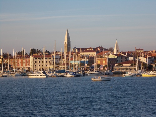 Izola